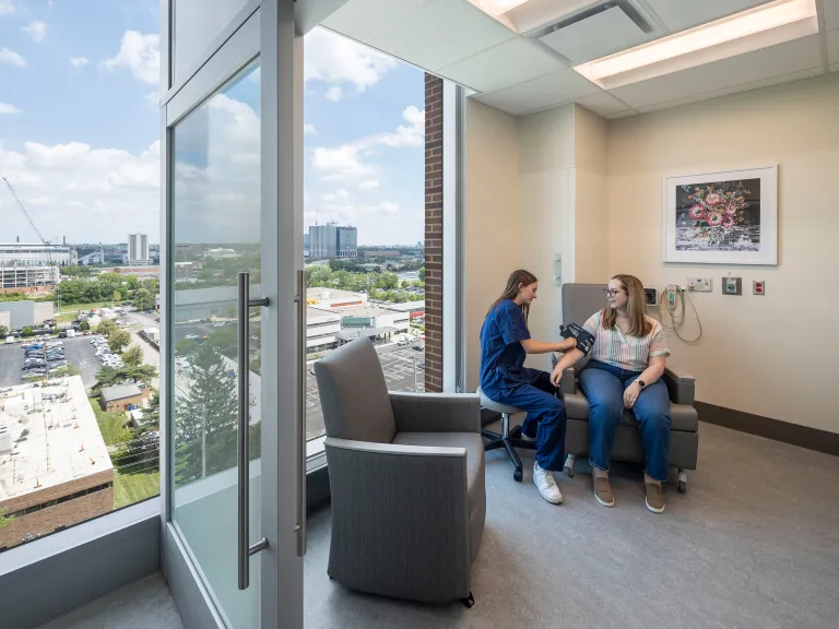 infusion room with city views