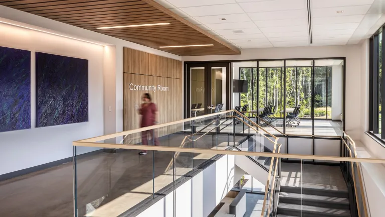 2nd floor stair landing